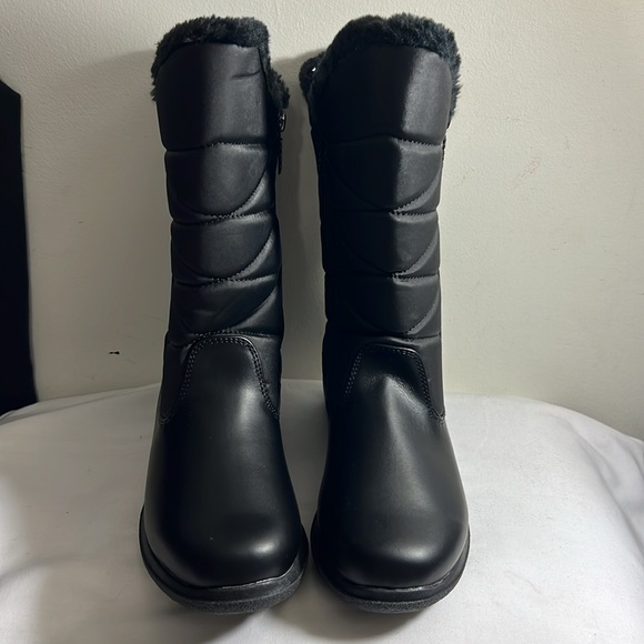 NEW Totes Women's Edgen Waterproof Zip Up Black Snow Boots, Size 9W - Picture 5 of 8